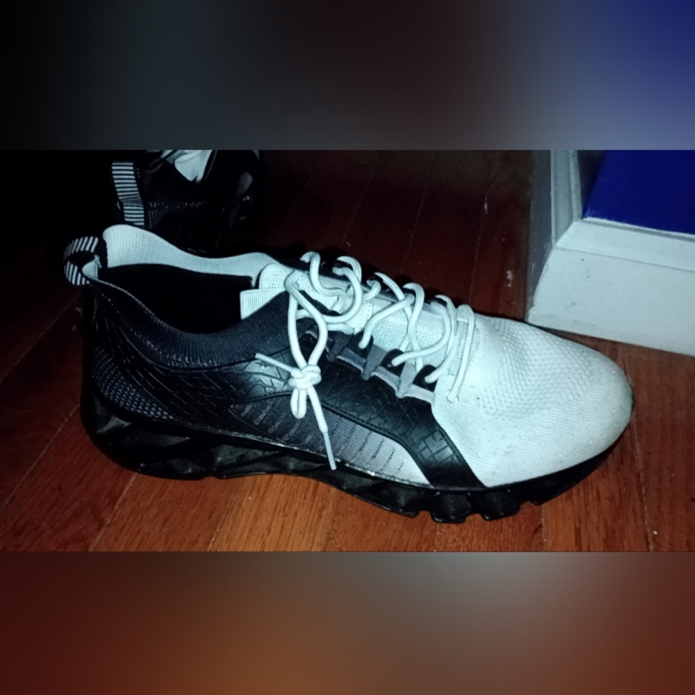 Size $10 Mens shoes.